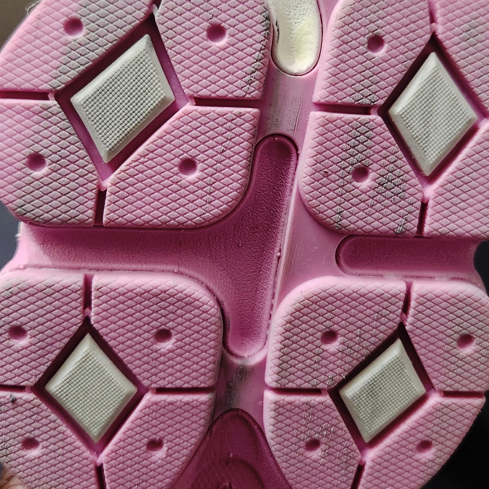 New Balance Pink Women's Sneakers - Picture 9 of 9